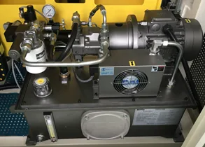 Hydraulic vibration welding station