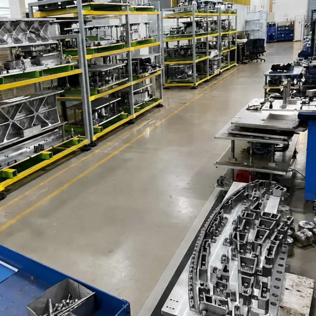 Vibration welding fixture and tooling